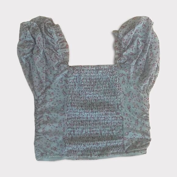 Wild Fable | EUC Ruched Floral Peasant Crop Top Size XS Blue and Pink - Picture 2 of 3